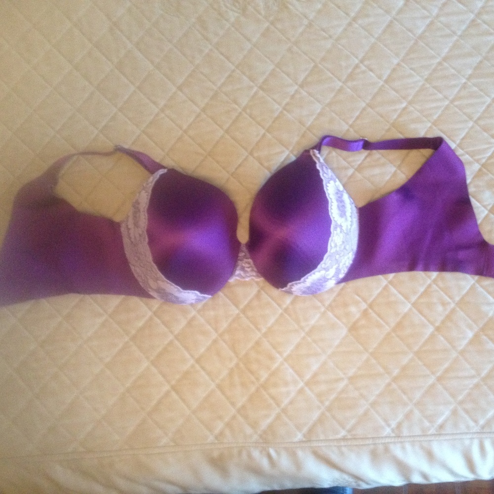 Soma Vanishing Back Lace Bra